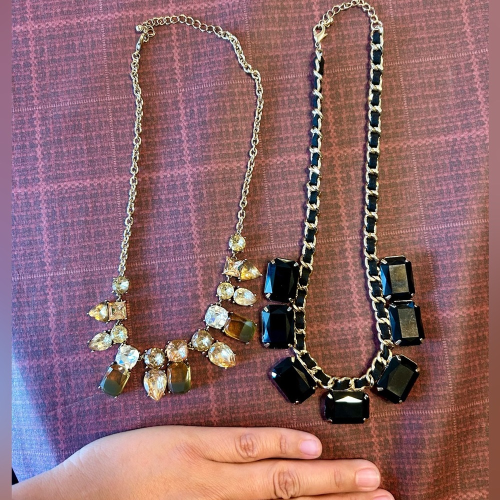 Elegant Gold and Black Statement Necklace Set